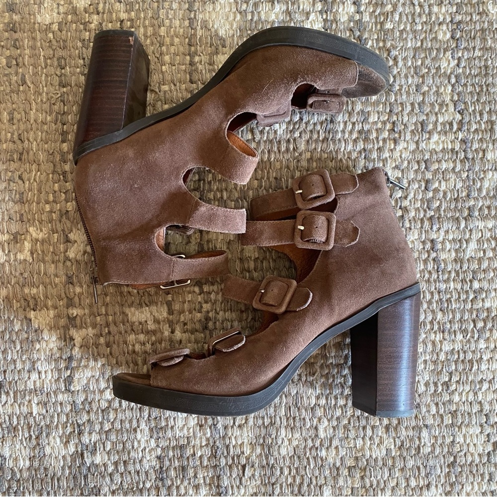 Shelleys London Buckle Leather Heels 9